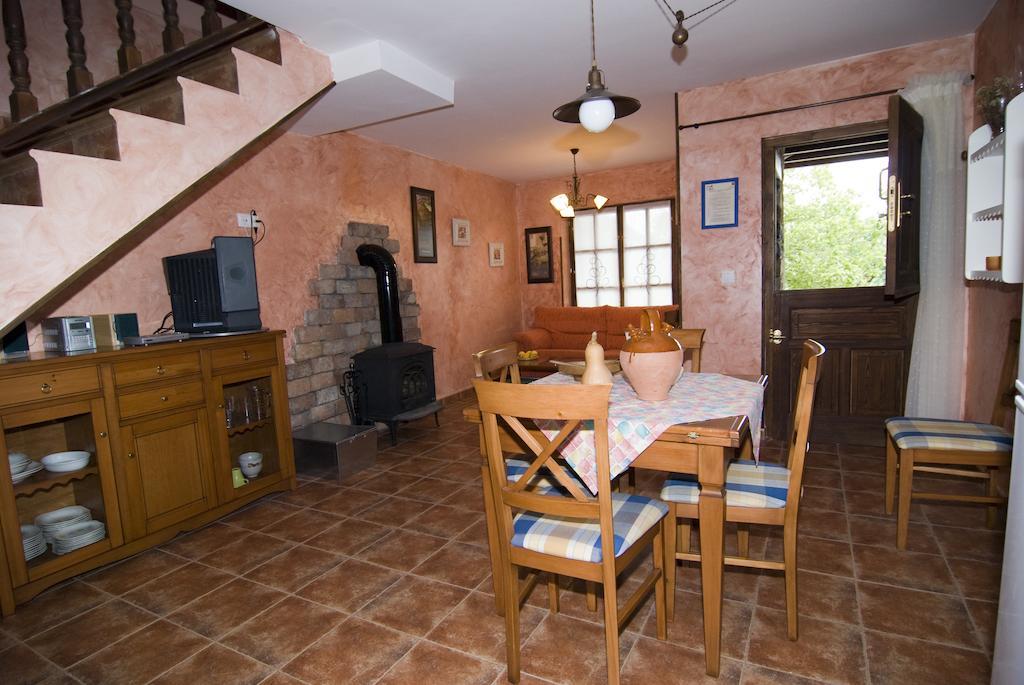 Апартаменти Casa Les Pedroses Campiellos Номер фото
